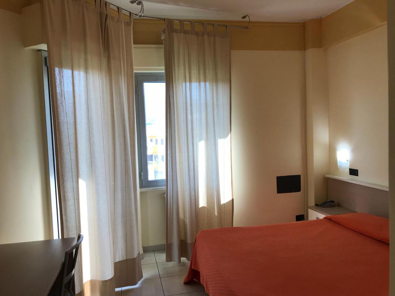 Hotel San Luca Rossano Zewnętrze zdjęcie